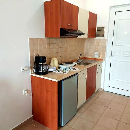 Studio At Very Near The Beach - Apollonio *