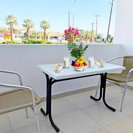 Apartment Studio At Very Near The Beach - Apollonio Faliraki